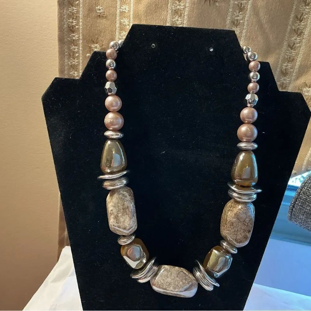 Elegant Brown and Silver Beaded Necklace